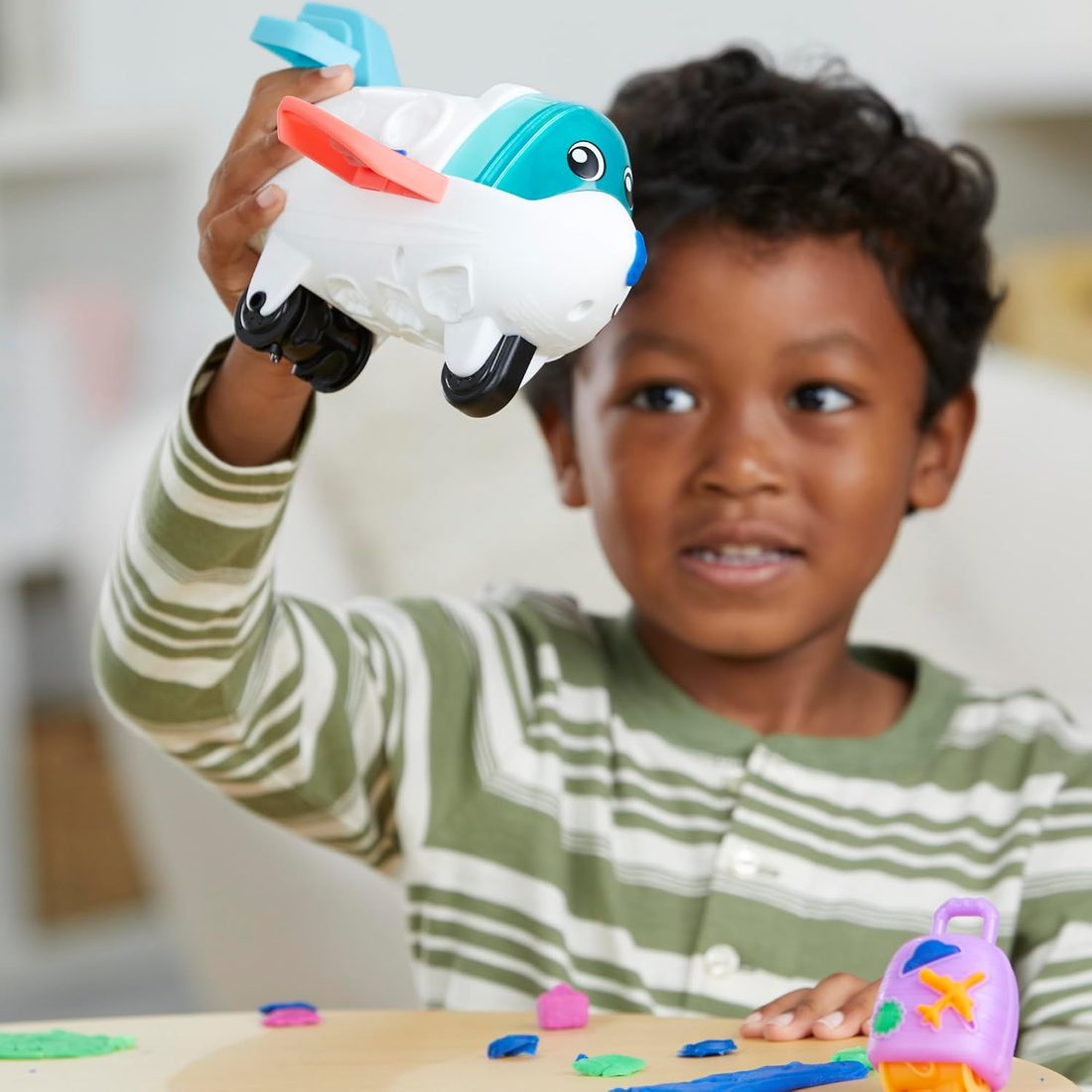 Play-Doh Airplane Explorer Starter Set, view 5