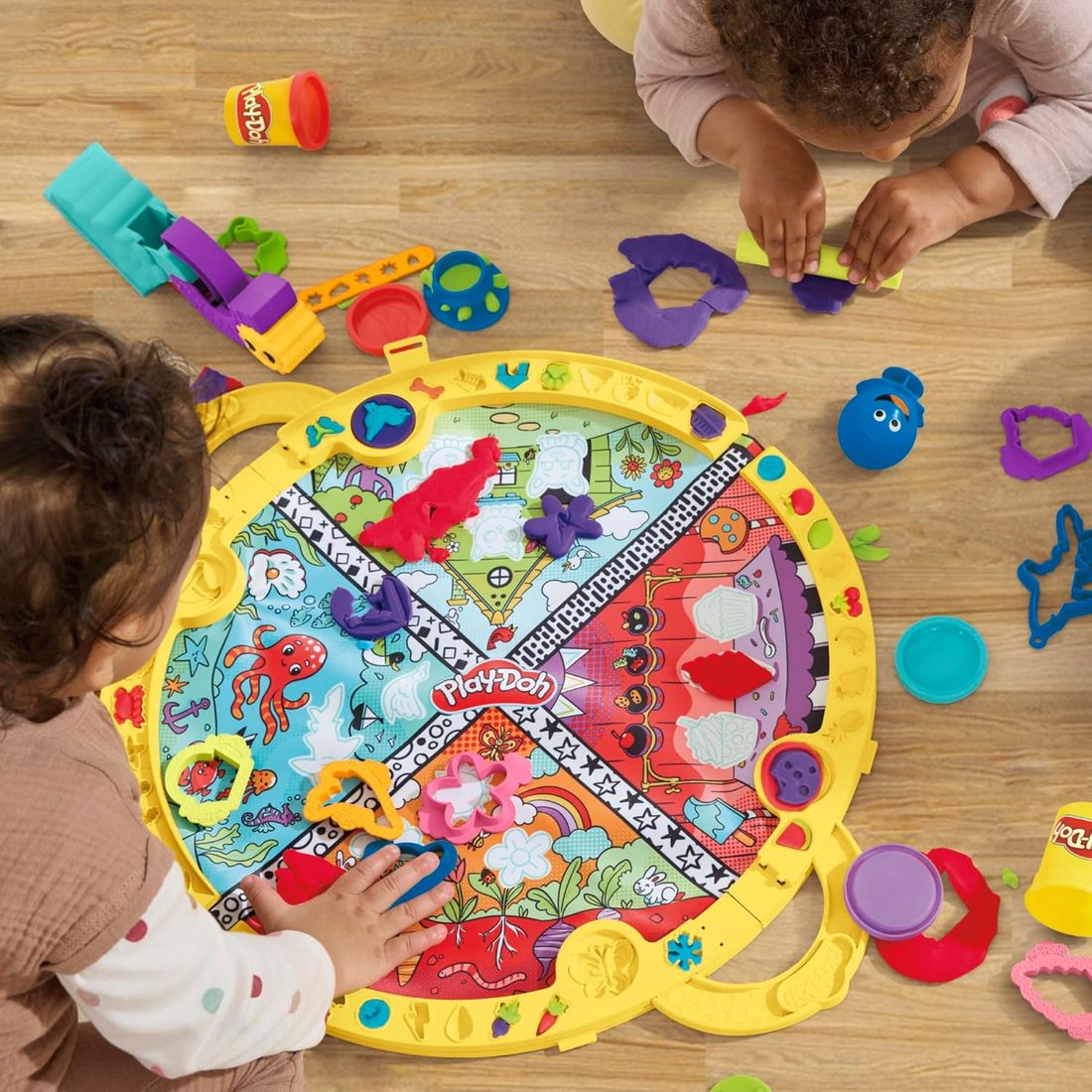 Play-Doh Fold & Go Playmat Starter Set, view 5