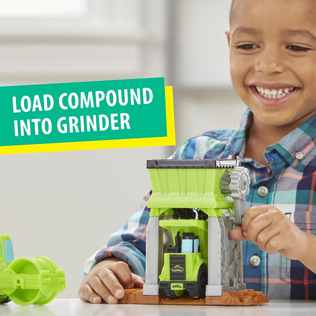 Play-Doh Gravel Yard Construction Playset, view 3