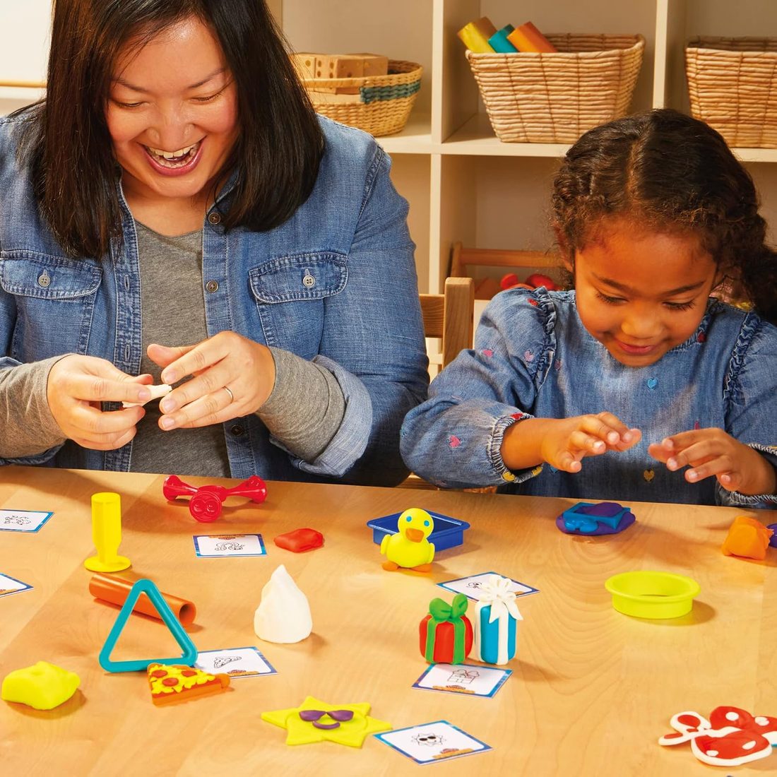 Play-Doh Squished Creative Challenge Set, view 6